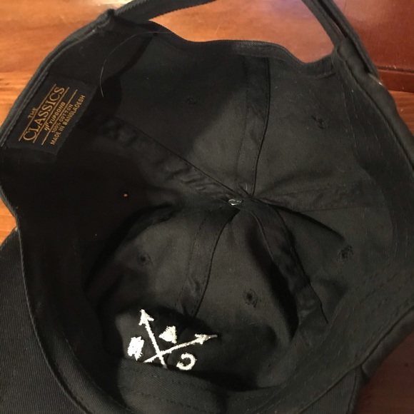 Canada SnapBack hat - Picture 2 of 2